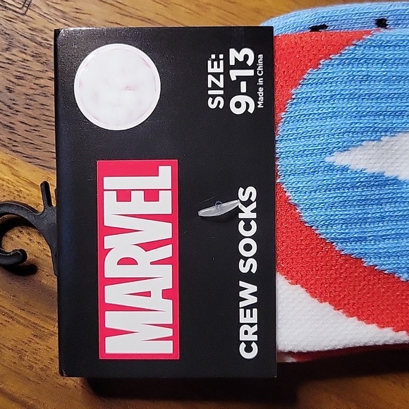 NWT Captain America Crew Socks - Picture 2 of 5